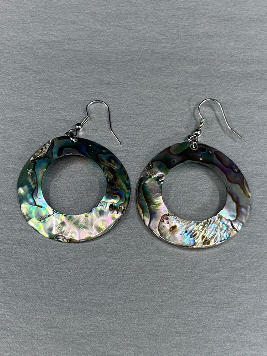ER - Jackson;  Abalone/Mother of Pearl